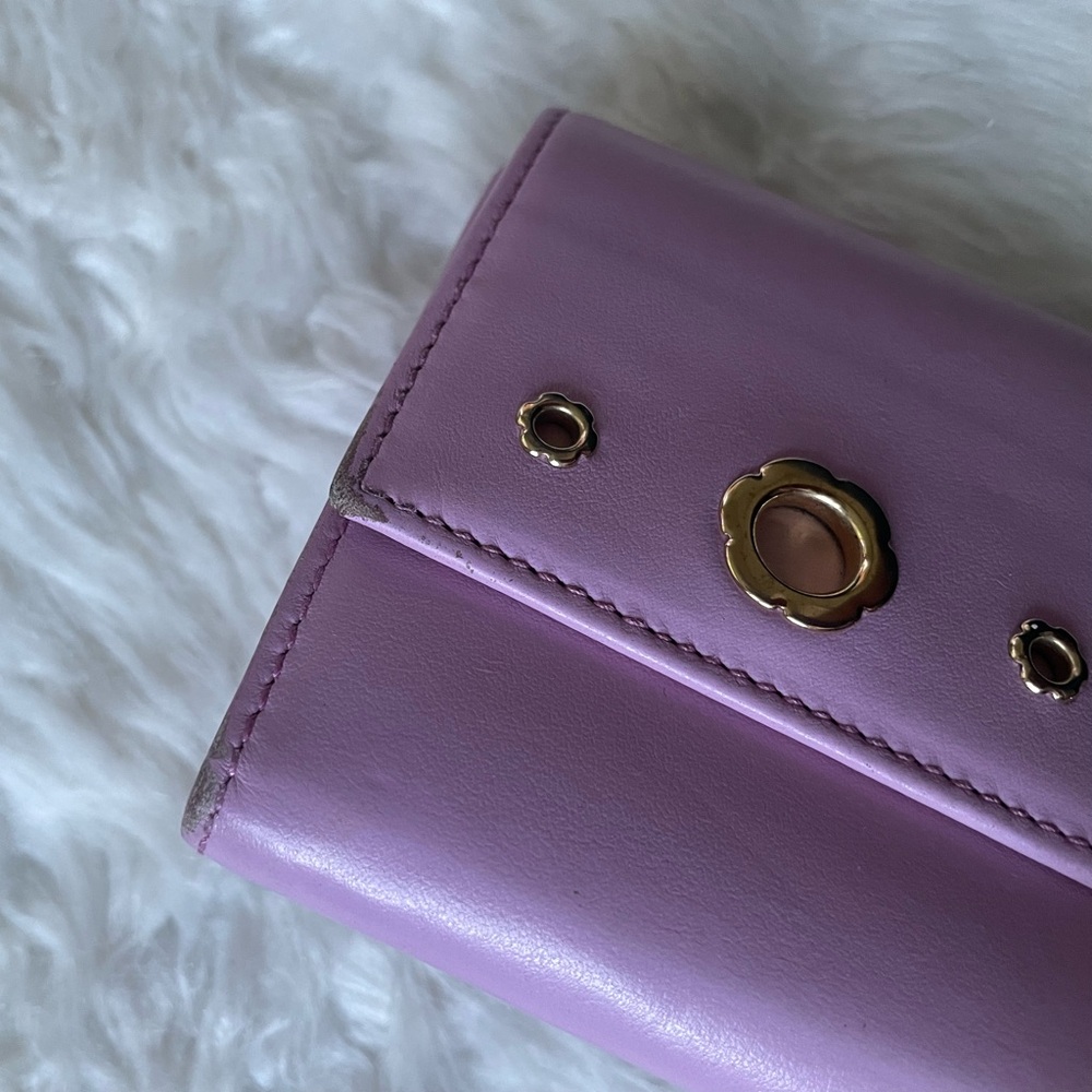 SALVATORE FERRAGAMO✨ LILAC WALLET - Picture 7 of 11